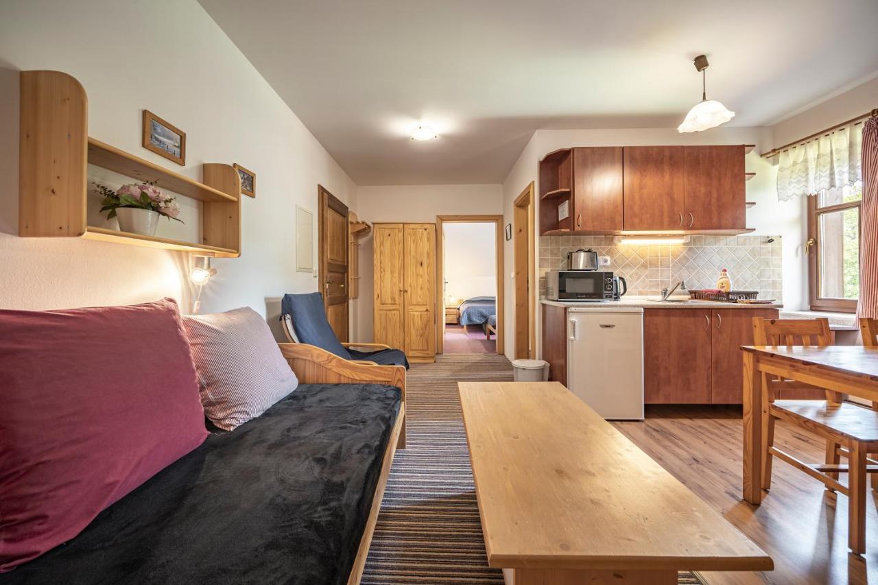 Apartmany Rubinovi Horejsi Vrchlabi Exterior photo
